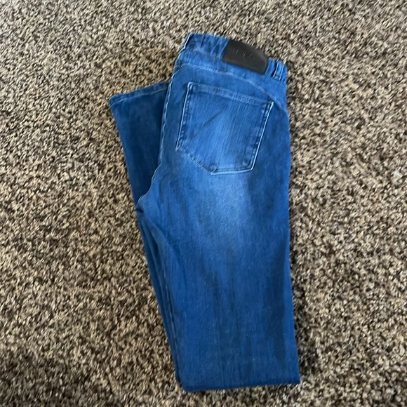 Fit Jeans - size small - Picture 2 of 3